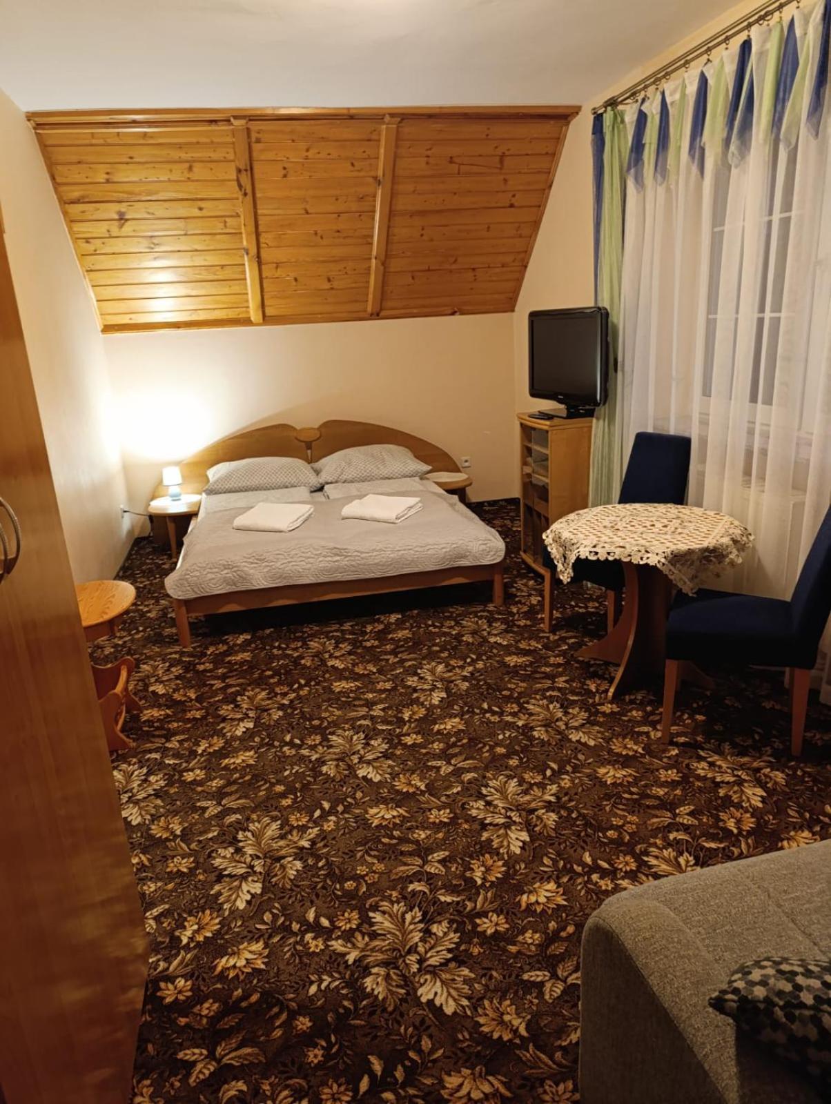 Karkoz Karpacz Bed and Breakfast Exteriör bild